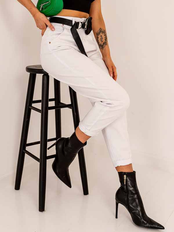 Bílé dámské džíny s vysokým pasem, páskem a brašnou Bolf LA688A